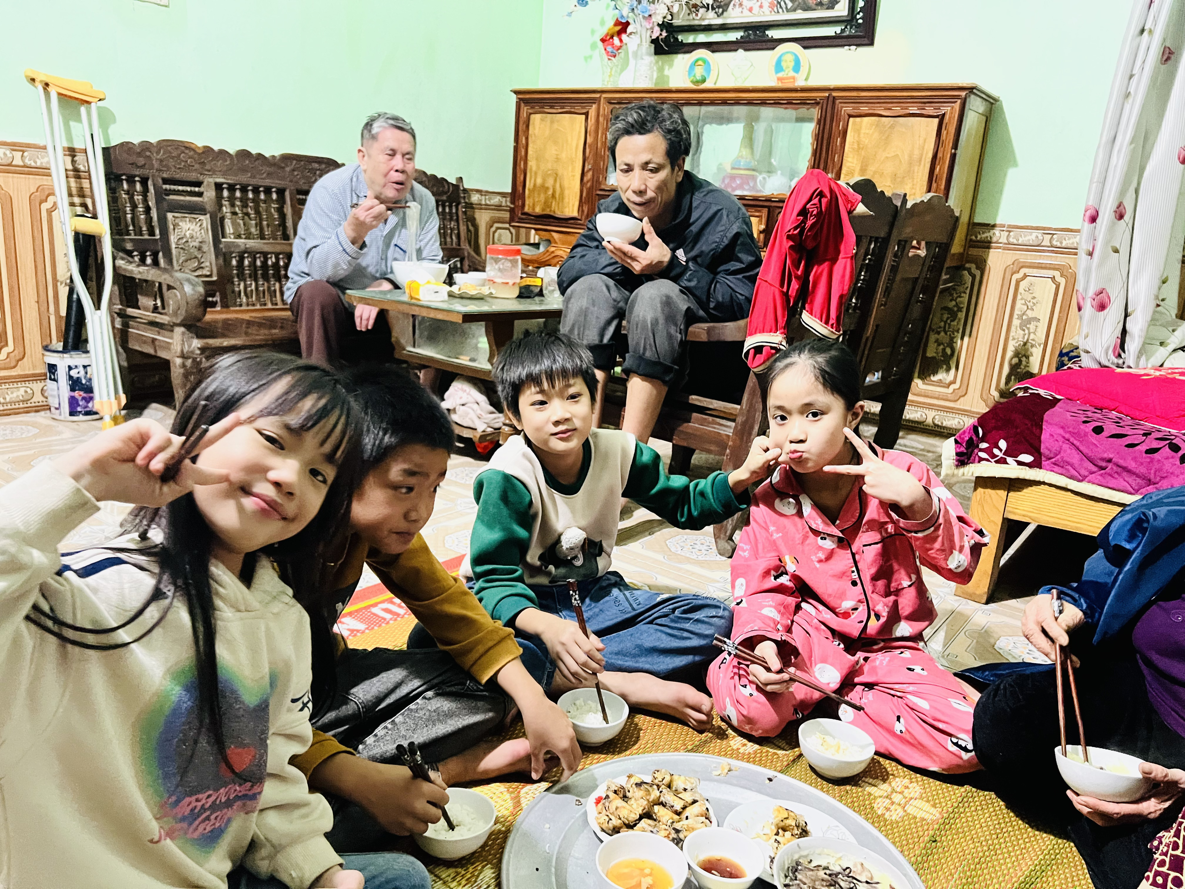 Sống trọn vẹn là khi mình cho phép cả những ngày không ổn tồn tại