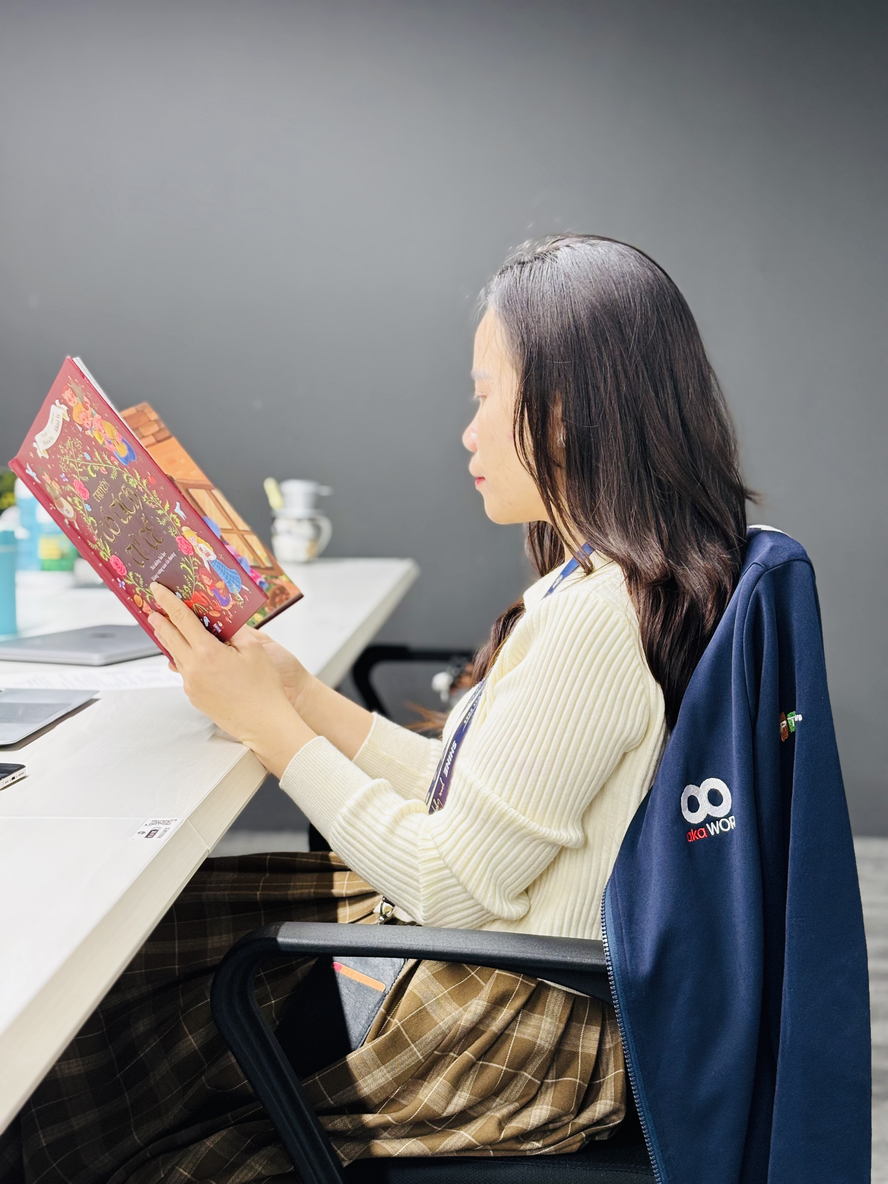 Nhật ký chuyện làm sách Ngày 5: Những việc Hobii Library chưa làm kịp (và mình đang học cách buông bớt)