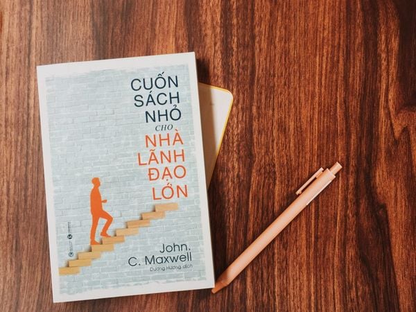 Cuốn sách nhỏ cho nhà lãnh đạo lớn